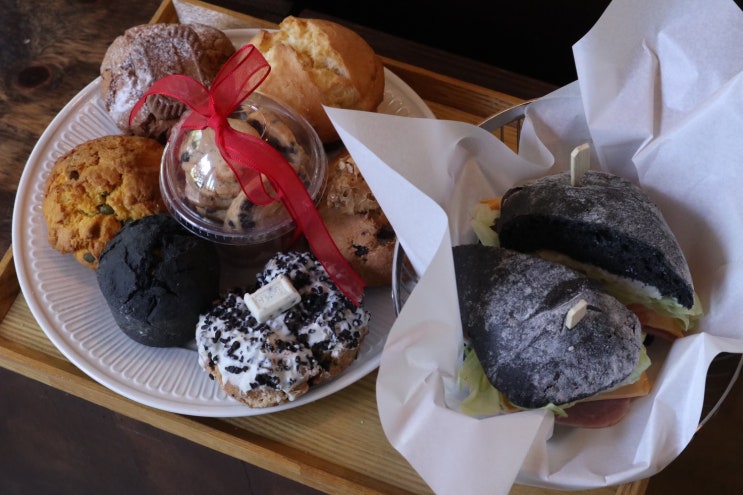  부산빵집 플라잉스콘 해운대점; 비주얼 최강 식빵, 스콘맛집이네!