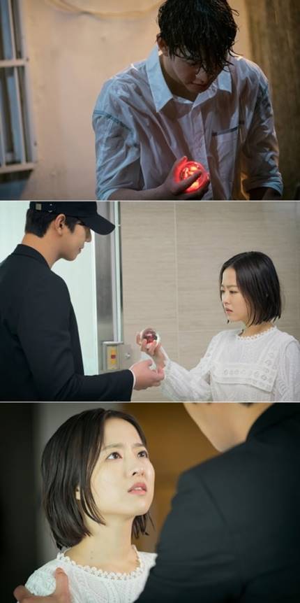 '어비스' 박보영-안효섭, 부활시킨 영혼 소생 구슬 '어비스' 박보영-안효섭, 부활시킨 영혼 소생 구슬