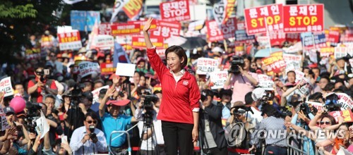  오월이 저들에게 또다시 농락당하는 꼴, 두번 다시 보고 싶지 않다