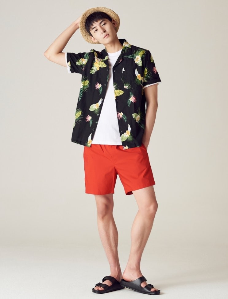  에잇세컨즈 18 S/S 블랙 코튼 보태니컬, 하와이안 반소매 셔츠 268565WY55
