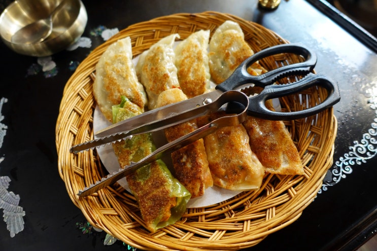  [익선동 맛집] 서울 만두 맛집이라 쓰고 쫄면 사랑이라 읽는다 !       창화당 본점
