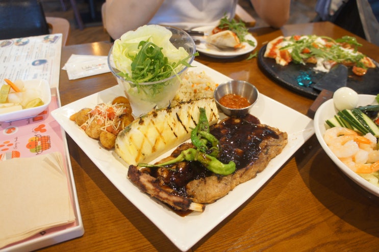  송도 스테이크 맛집 어글리스토브 / 분위기 좋은 레스토랑