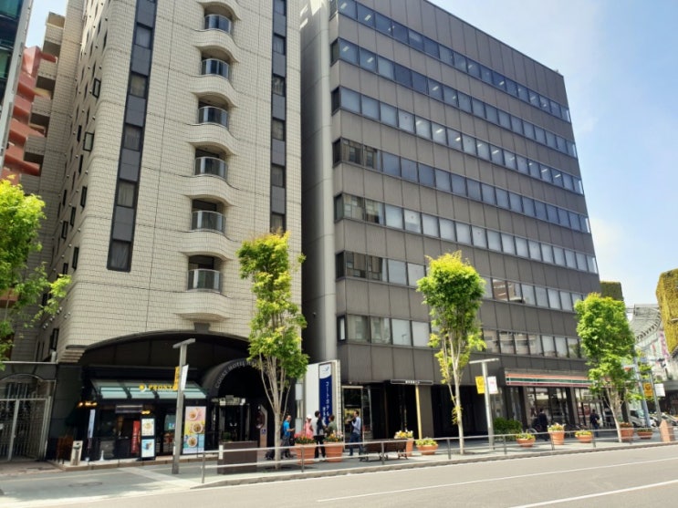  후쿠오카 하카타호텔 :   하카타역에서 가까운 호텔 '코트 호텔 하카타에키마에' (Court Hotel Hakataekimae )
