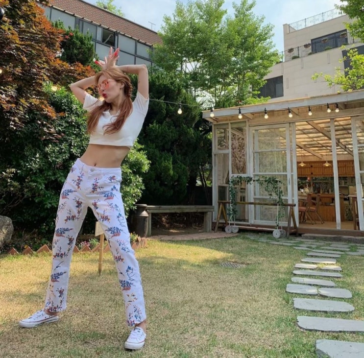  190513 민효린. 엠마왓슨. 현아 사복패션