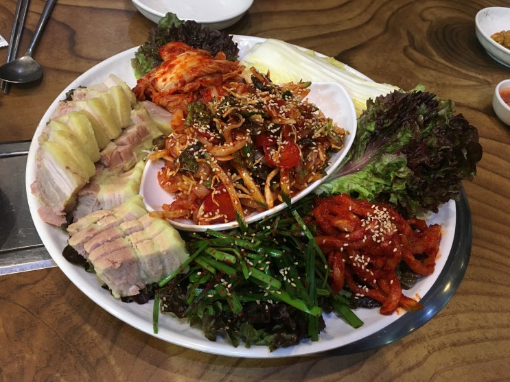  인천 삼산동 맛집 굴포천역 야다보쌈족발 :-)
