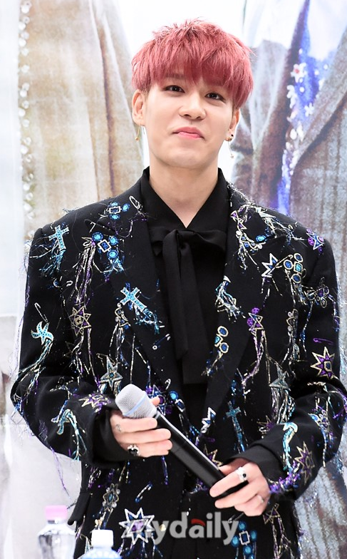  "비투비 못생겼어" 강성훈이 또…팬 기만·사기 논란→이번엔 후배 아이돌 외모 비하