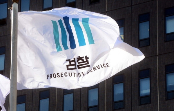  '전직 대통령 2명 구속' 윤석열... 법인세 3000억 깎은 조성권