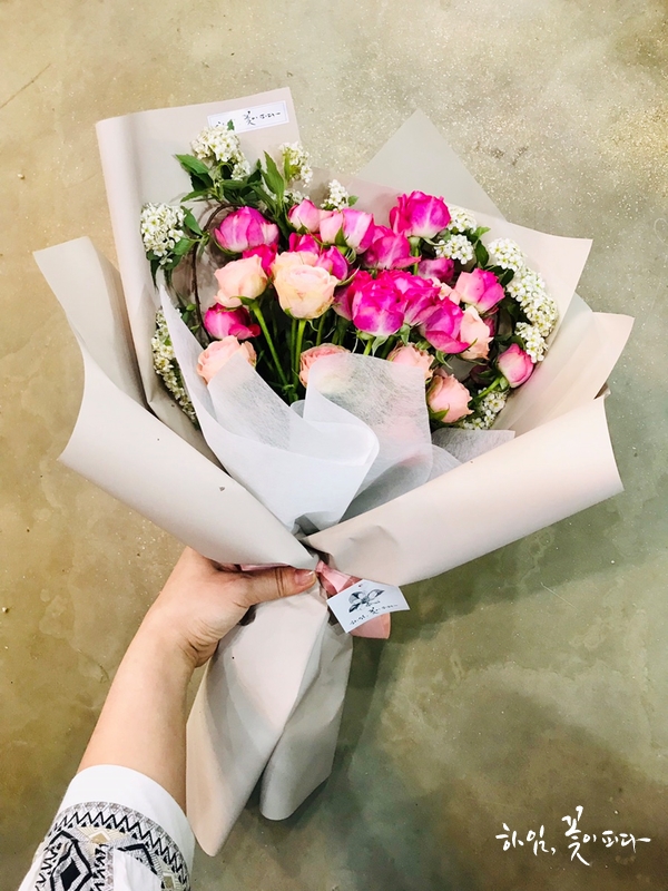  [장미꽃다발]천안꽃집, 신방동꽃집, 천안꽃배달, 통정지구꽃집, 천안꽃다발, 천안꽃, 용곡동꽃집, 청당동꽃집, 청수동꽃집, 로즈데이꽃다발, 천안장미꽃다발, 천안장미꽃,로즈데이