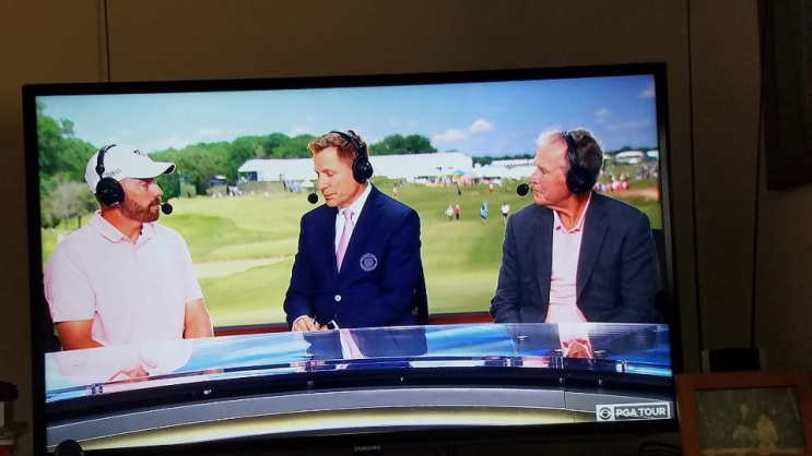  PGA, At&t 대회에서 SUNG KANG 우승 - 죠지 부시 전 대통령 중계석 등장 -