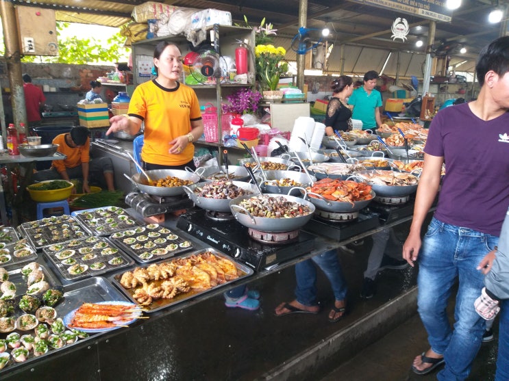  HANG DUONG MARKET 여행 - 베트남편