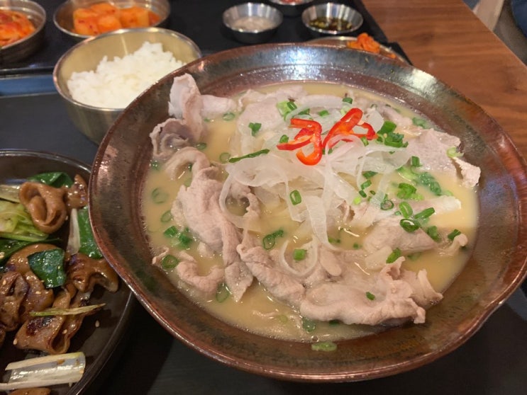  고양 스타필드 맛집 맨도롱국수 고기국수와 국밥!