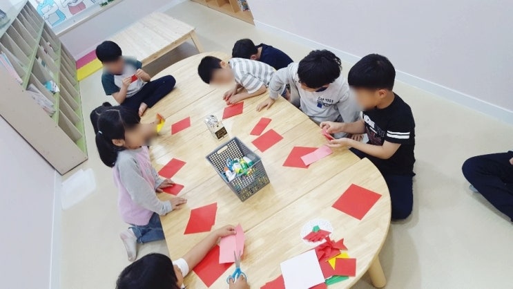  [상동 우리동네초등봄센터, 부천 초등 방과후 돌봄교실] 종이접기 -  스승의날 카네이션 접어봤어요