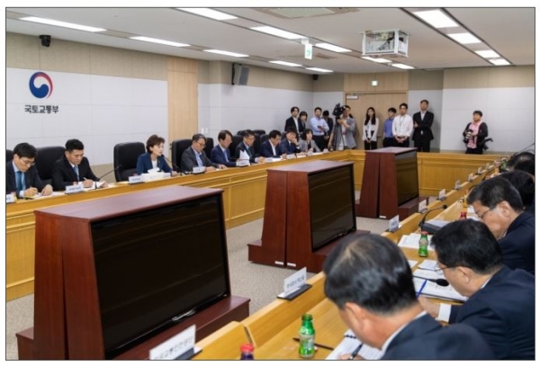국토부, 버스 파업 자제 강력하게 요청 - 포커스데일리 국토부, 버스 파업 자제 강력하게 요청 - 포커스데일리