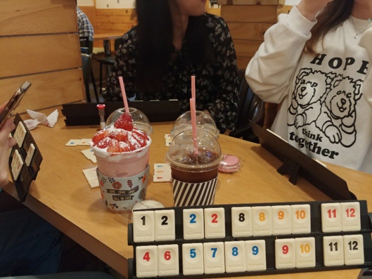  명지대 놀거리 카페 '다락방 이야기' 보드게임 존잼!