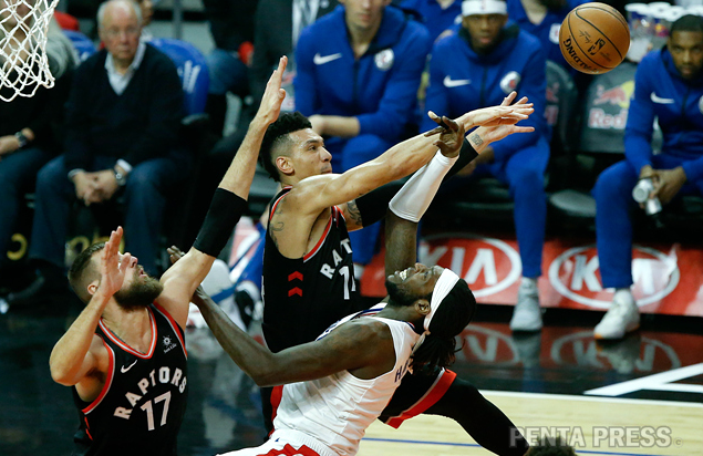  밀워키 토론토 NBA 동부의 왕은 누구십니까?