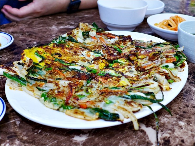  봄이 되면 더 맛난 - 온천장 소문난 동래파전