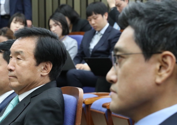 바른미래당 원내대표 오신환 "손학규 무겁게 받아들일 것" - 포커스데일리 바른미래당 원내대표 오신환 "손학규 무겁게 받아들일 것" - 포커스데일리