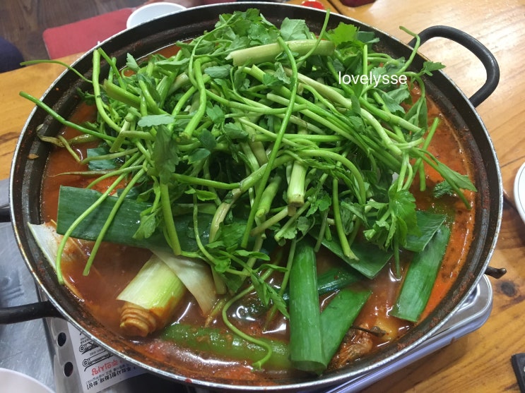  형제수산 메기매운탕