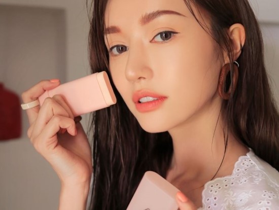  프라이머선스틱 기초단계를 빠르게 해결해주는 3ce제품
