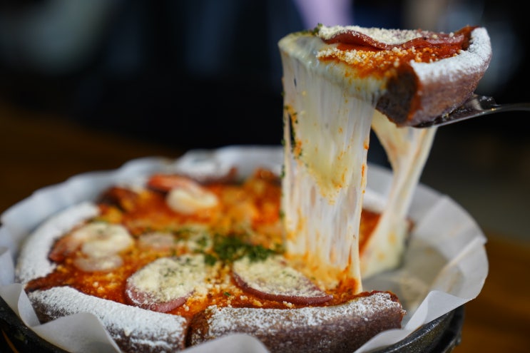  명동 맛집 두께에 놀람