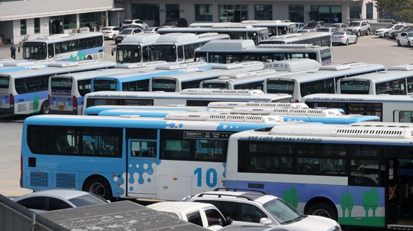  [부산 출근길 전쟁 피했다..버스노사 극적 합의! 파업 철회]