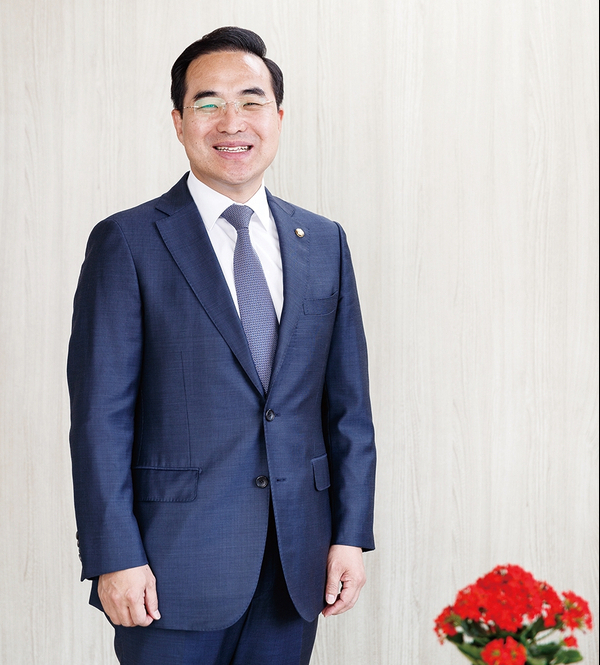  [민족화해98호]만나고 싶었습니다 ① 박홍근 민화협 정책위원장 더불어민주당 국회의원