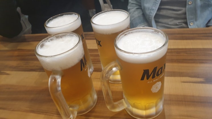  급만남엔 치맥이 진리죠. (feat.홍제동 치킨집)