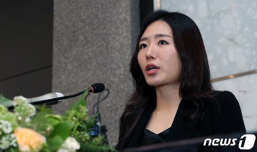  [풀영상] 이상화 '눈물의 은퇴식' "최고의 모습만 기억되길"