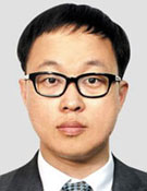  조현옥의 그림자/조백건