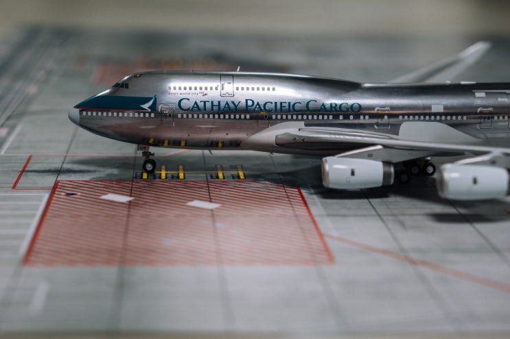  1:200 JC WINGS Cathay Pacific Cargo 캐세이 퍼시픽 B747-400BCF B-HUR XX2854P 다이캐스트 모형