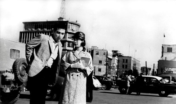  <맨발의 청춘>의 1964년에 주목해야 하는 이유 / 이영미 평론가