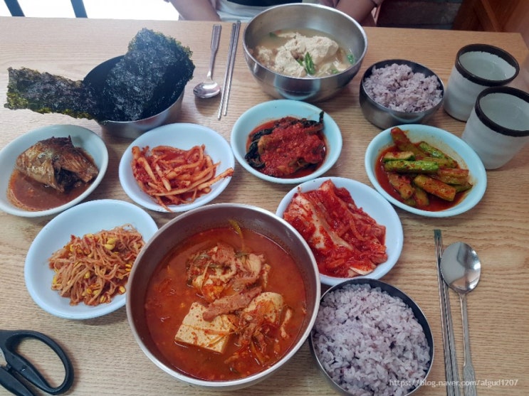  서울 시청, 을지로에서 여기 모르면 간첩! 청국장, 두부찌개 맛 집::사직골