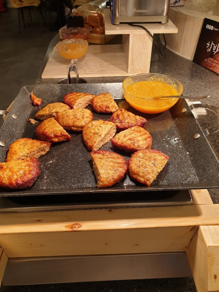  <안중무한리필>푸릴리함박스테이크&돈까스맛집