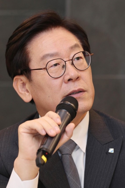 '친형 강제 입원' 이재명, 오늘 1심 선고 운명의날 '친형 강제 입원' 이재명, 오늘 1심 선고 운명의날