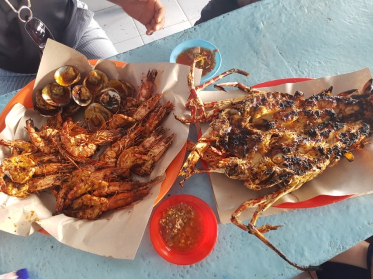 발리 5박7일 가족여행 2일차: 짐바란 씨푸드, 씨푸드마켓 (대왕랍스터가 7만원!!)