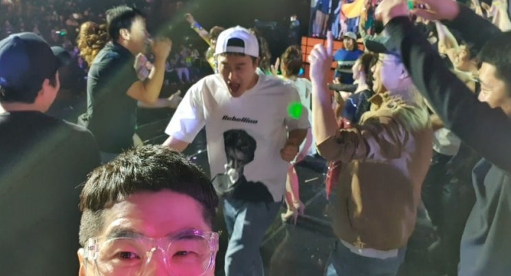  개그콘서트1000회!!대기실과 무대뒤 현장!!!!! 축하합니다^^ 1000회를 빛낸 개그맨들~ 모두와 사진찍지 못한게 아쉽지만 모두모두 축하해!!