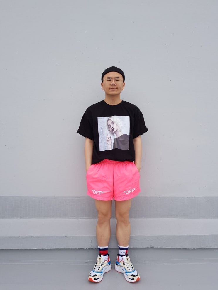  데일리룩 #131 여름데일리룩 남자스트릿룩 와치캡 반팔티 오프화이트반바지 휠라 루미넌스