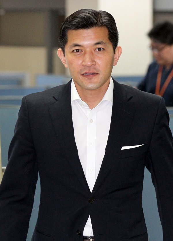 홍정욱 중흥건설에 헤럴드 지분 넘겨… 정치적 행보 해석도 - 포커스데일리 홍정욱 중흥건설에 헤럴드 지분 넘겨… 정치적 행보 해석도 - 포커스데일리