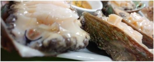  '보길도 전복 삼합' 맛의 풍미! 완도 전복으로 더한다.