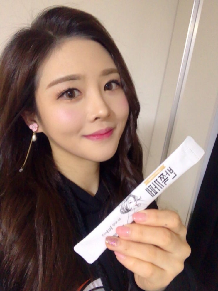 반쪽까페