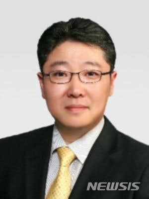 [이슈] 리얼미터 이택수 대표, '민주당-한국당 지지율 격차 논란 보도' 관련해 조선-중앙 기자....