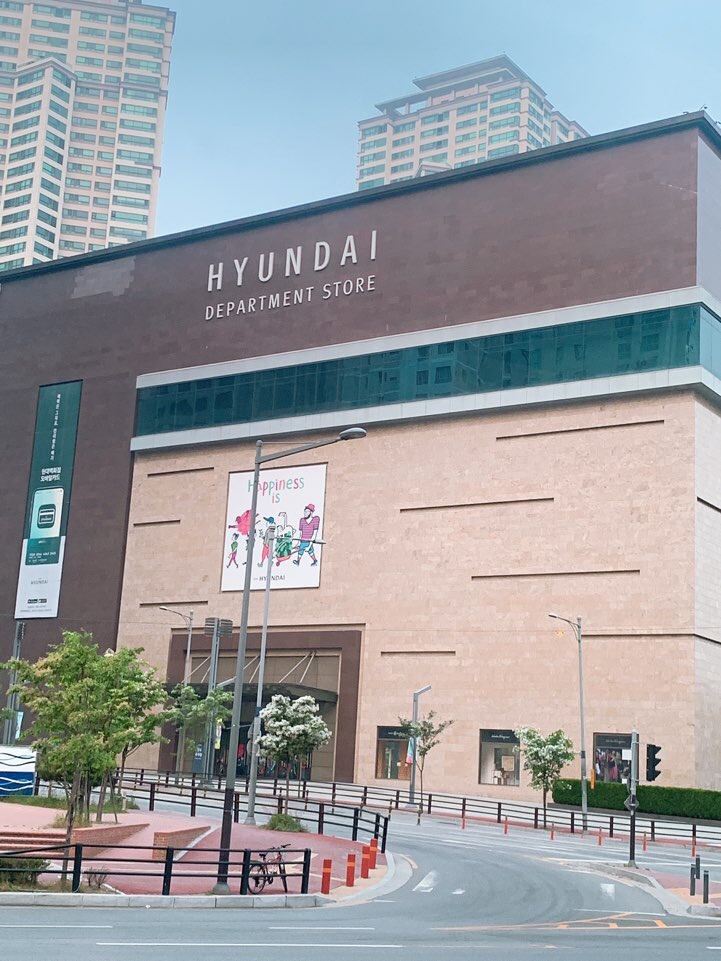 현대백화점에서 발렌시아가 선글라스 득템^_^