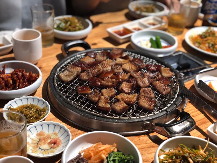  [부산맛집추천] 광안리맛집 인생돼지껍데기 만났지요! 초필살돼지구이 부산 수영 광안 맛집