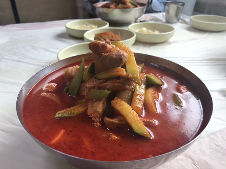 평동맛집 애호박찌개로 유명한 명화식당