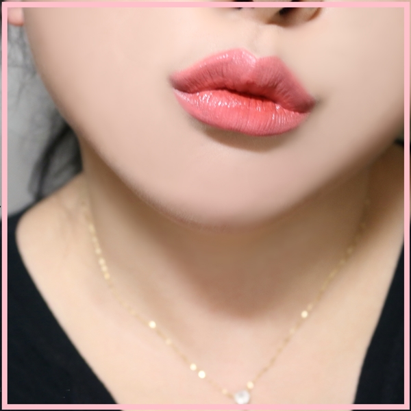  유이라 립스틱 코랄뮤즈 : 쿨톤코랄느낌이라 웜톤은 립조합 해 봄