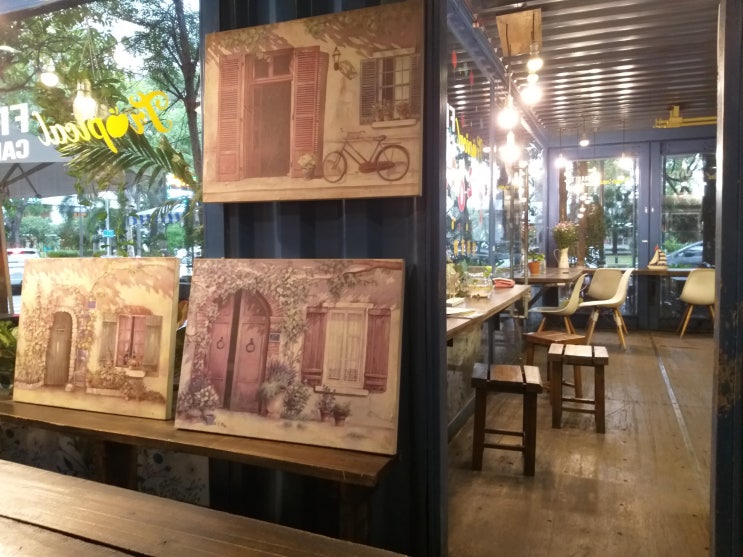  한가로운 주말_좋은 커피샵(베트남)