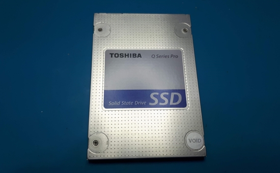  도시바 512g ssd  sata커넥터 파손 수리