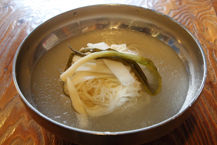  망원동 맛있는 녀석들 달짜 동치미국수 시원해요