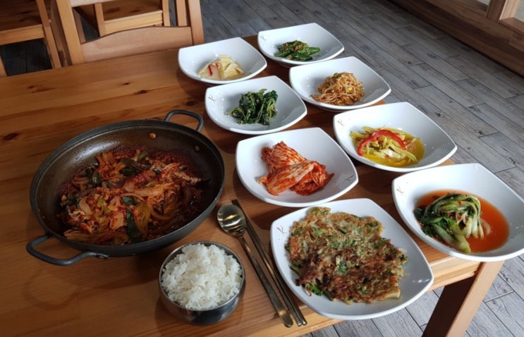  거제가볼만한곳 거제현지인추천 거제김동석과함께하는 거제여행 거제도맛집  거제멸치 거제고현맛집  [Feat.거제도계절밥상] 거제생멸치정식