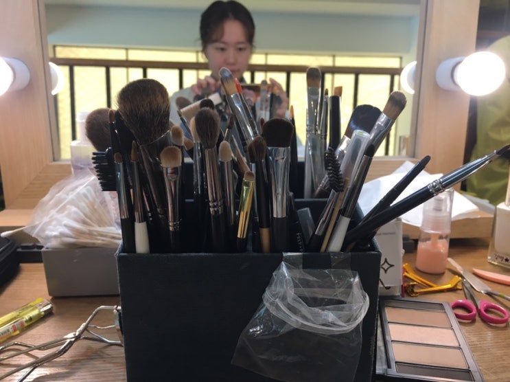  알루 본식 메이크업받기 _ 기초 메이크업편